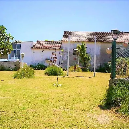 3 Bedrooms With Furnished Garden And Wifi At 9 Km Away From The Beach Вилла *