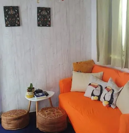 Вилла 3 Bedrooms With Furnished Garden And Wifi At 9 Km Away From The Beach Алкобаса